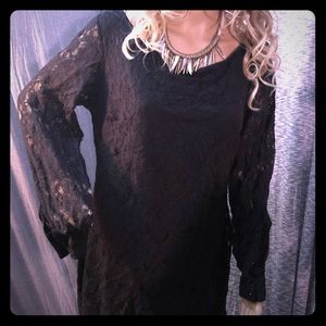 Venus black lace dress
